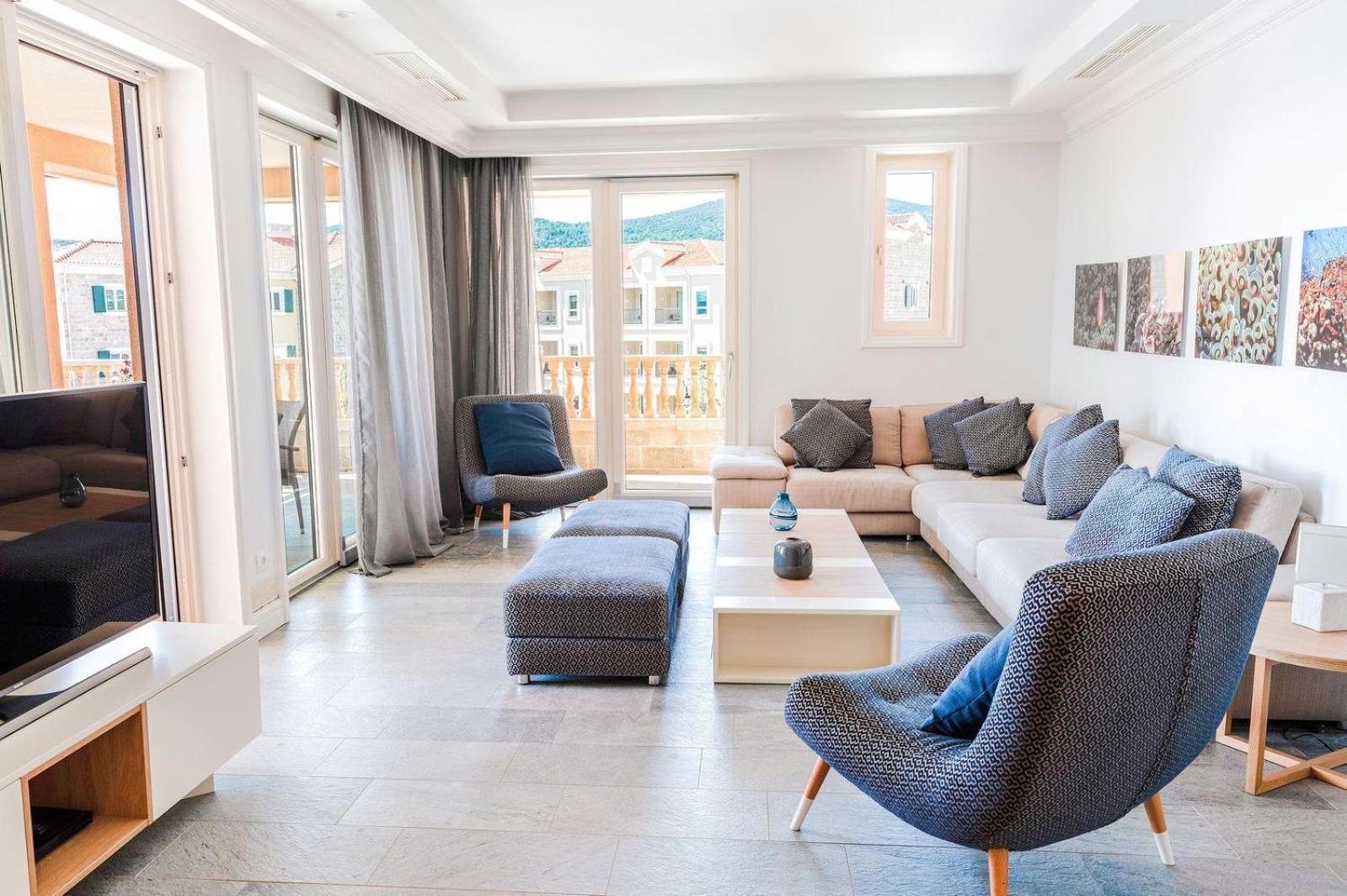 Lustica Bay Διαμέρισμα Τίβατ Δωμάτιο φωτογραφία