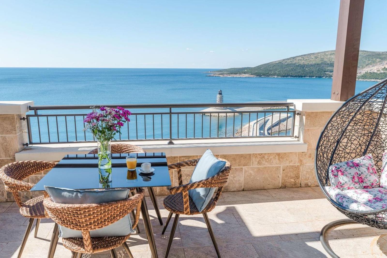 Lustica Bay Διαμέρισμα Τίβατ Εξωτερικό φωτογραφία