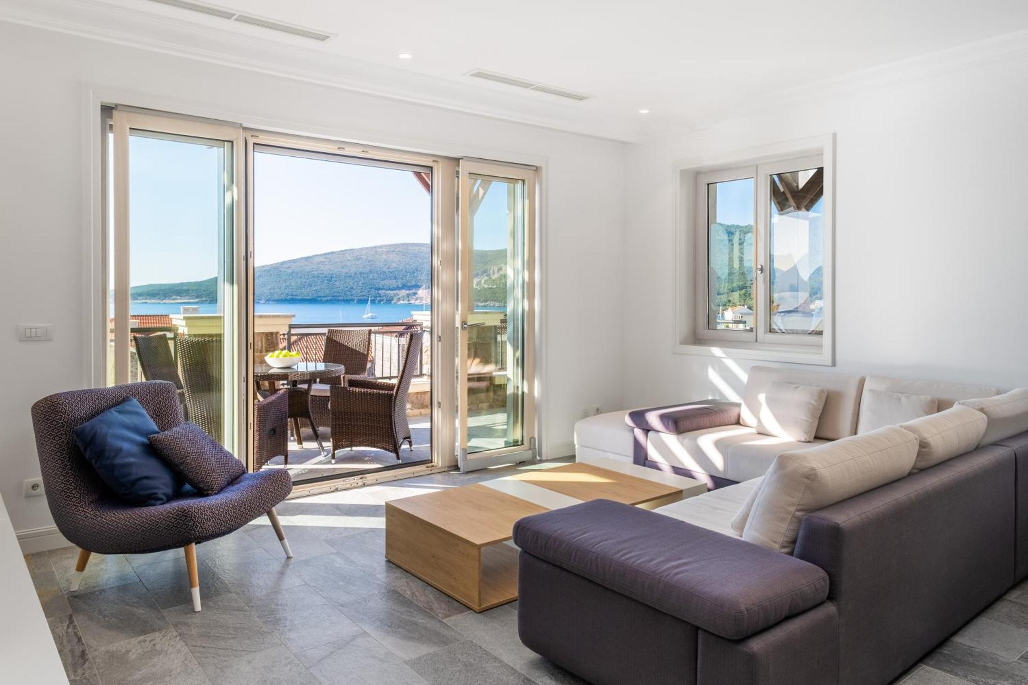 Lustica Bay Διαμέρισμα Τίβατ Εξωτερικό φωτογραφία