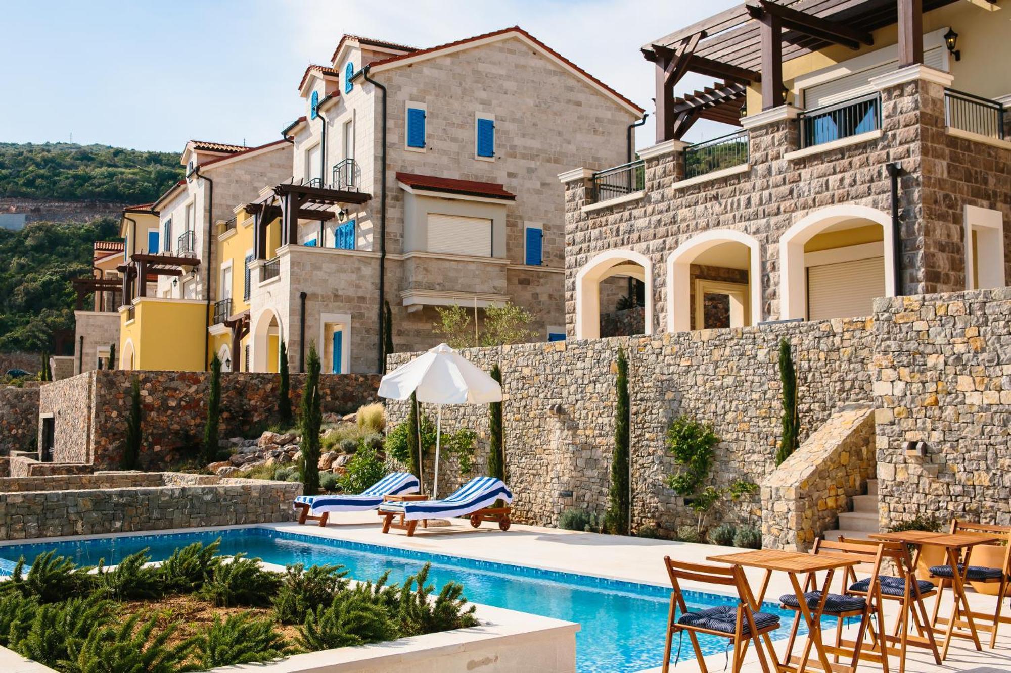 Lustica Bay Διαμέρισμα Τίβατ Εξωτερικό φωτογραφία