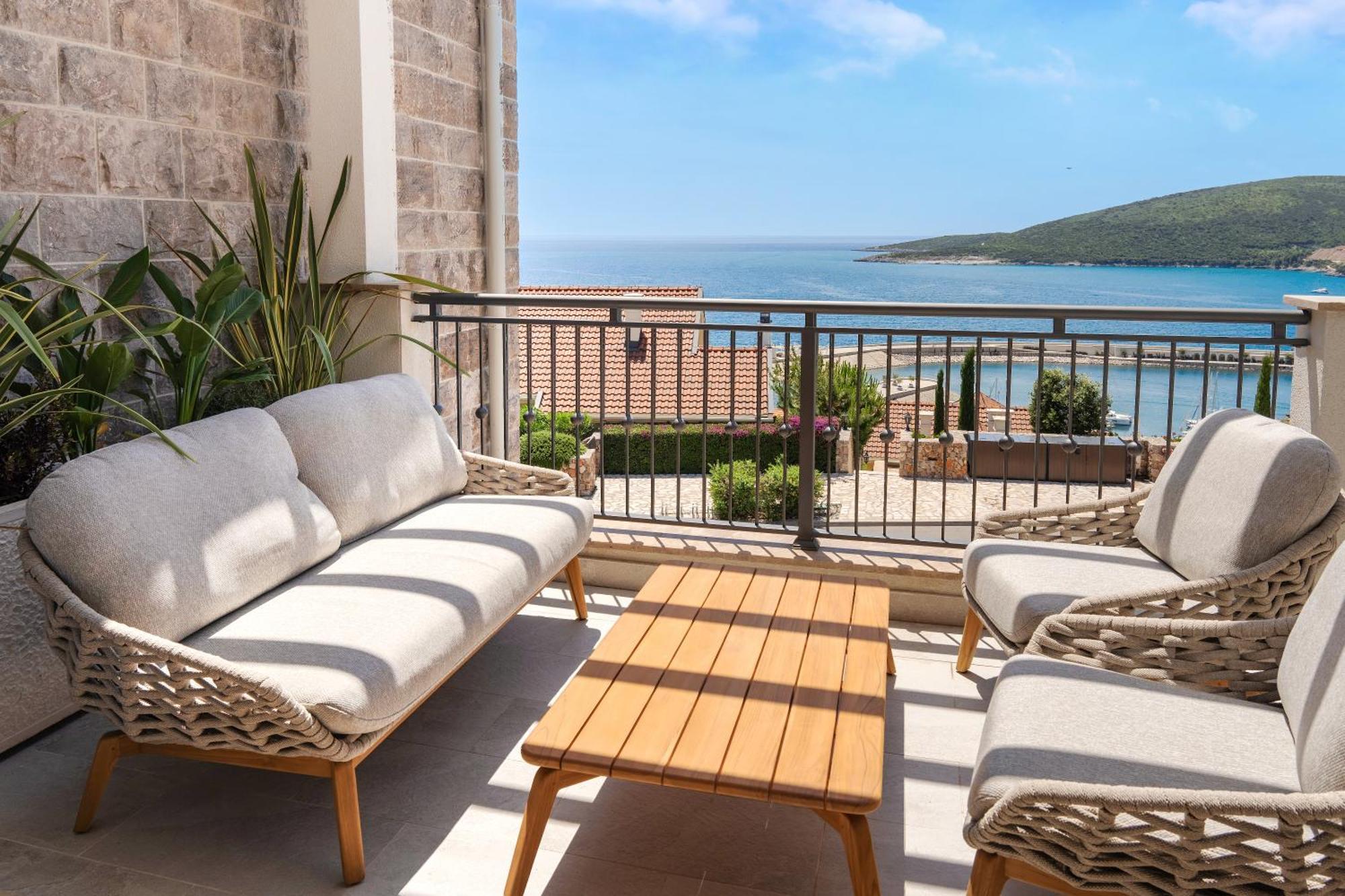 Lustica Bay Διαμέρισμα Τίβατ Εξωτερικό φωτογραφία